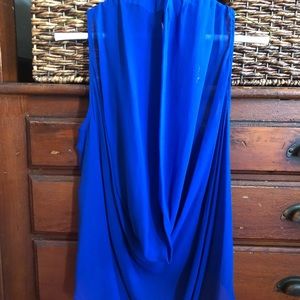 Maggie Ward blue top size small